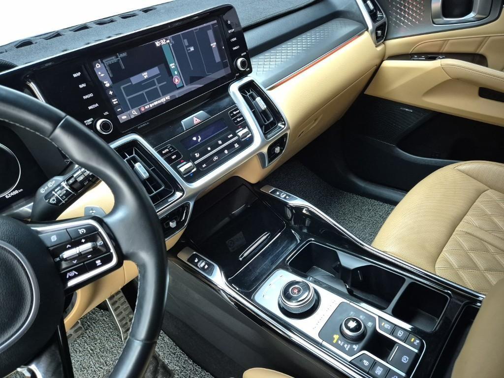 KIA Sorento - Vista 10