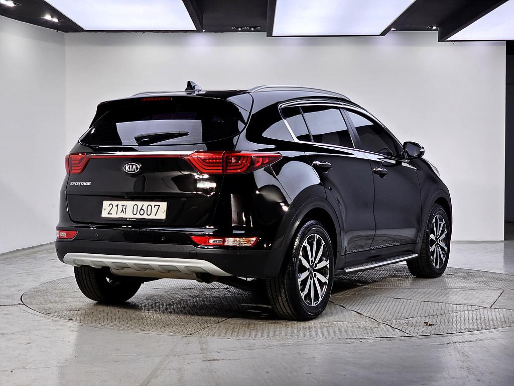 KIA Sportage - Vista 4