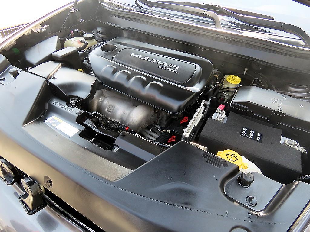 Jeep Cherokee 2016 Gris - Importación desde Corea - HF Imports Iquique - Foto 19