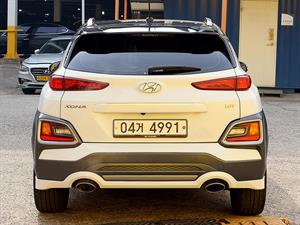 HYUNDAI Kona - Vista 6