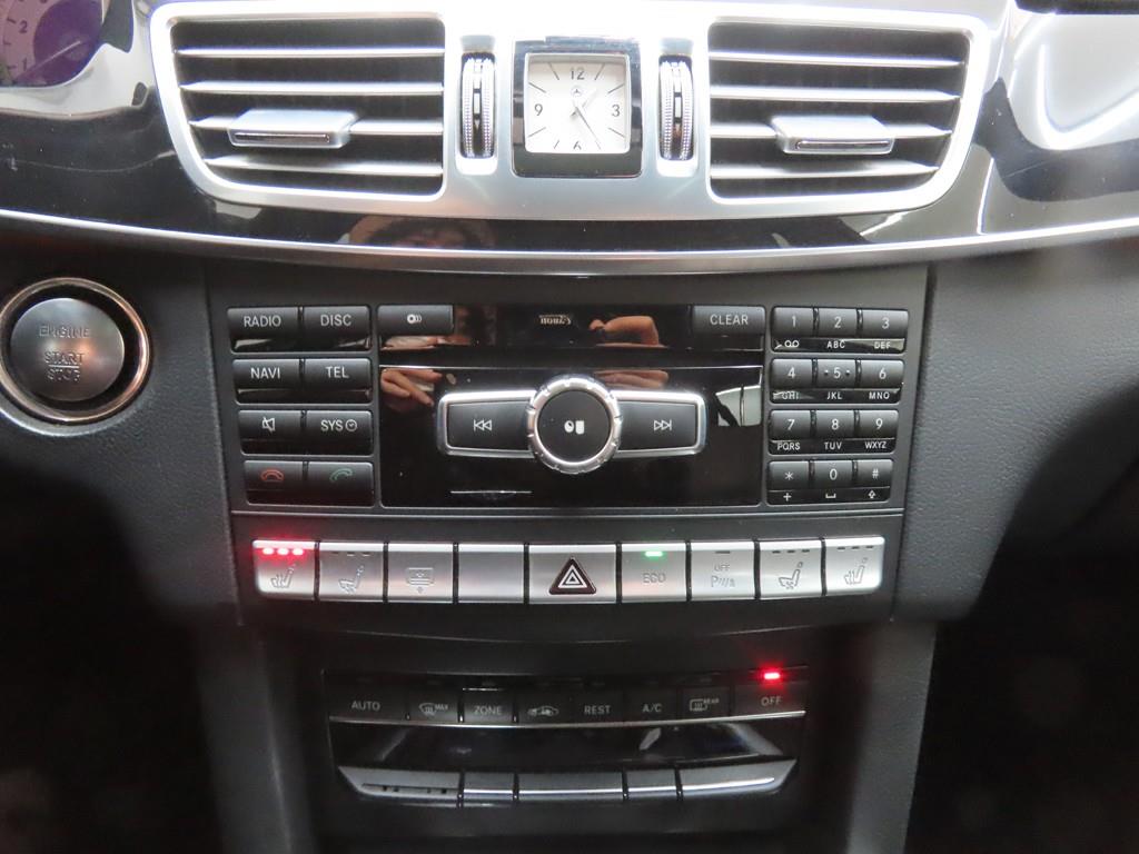 Mercedes Benz E class - Vista 11