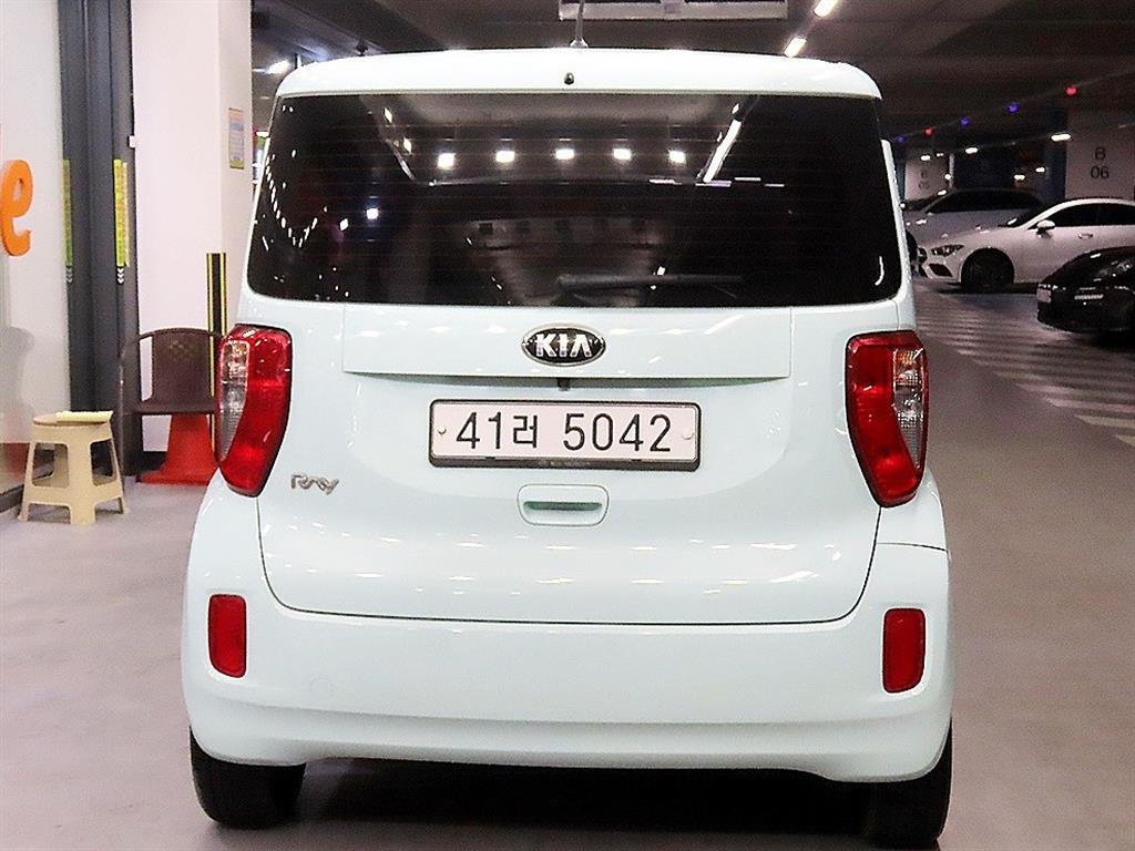 KIA Ray - Vista 5