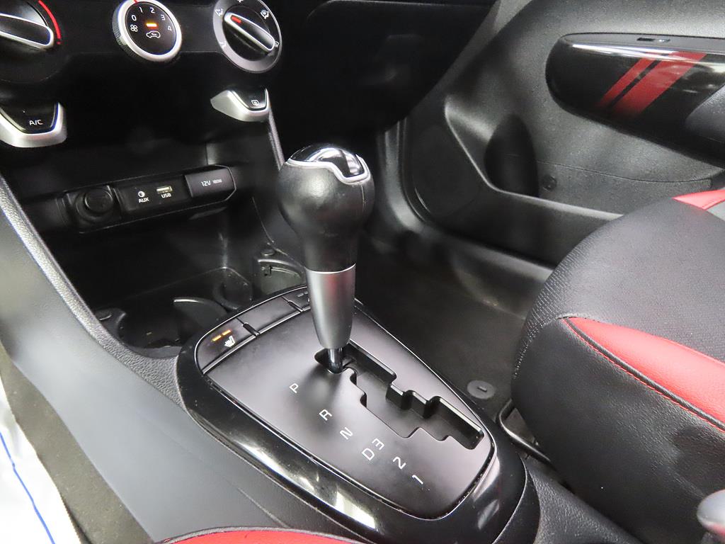 KIA Morning - Vista 11