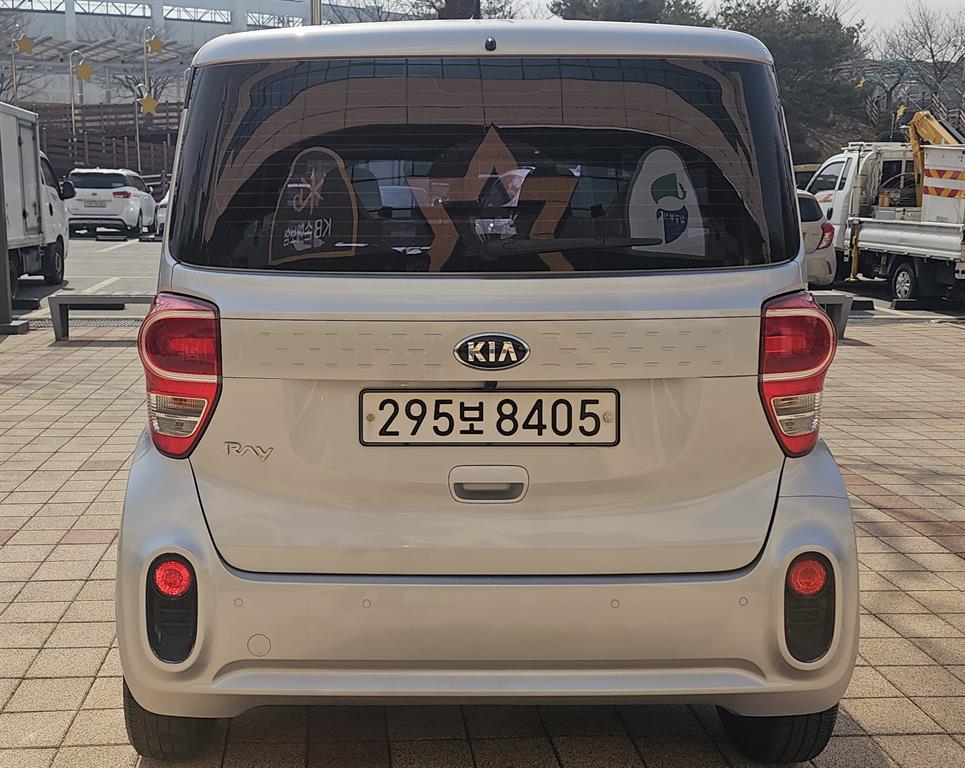 KIA Ray - Vista 4