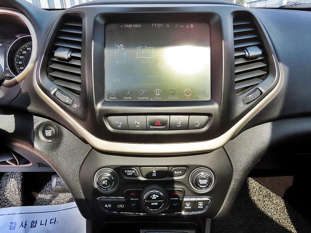 Jeep Cherokee - Vista 12