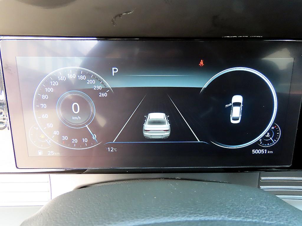 HYUNDAI Grandeur - Vista 9