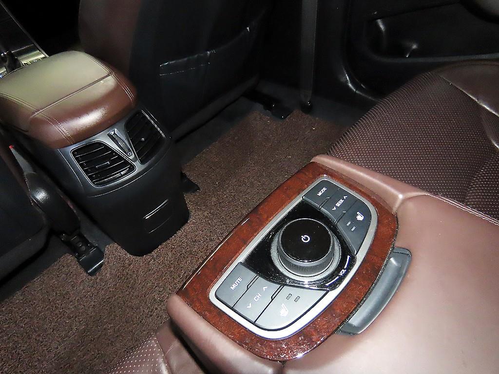 HYUNDAI Grandeur 2014 Blanco - Importación desde Corea - HF Imports Iquique - Foto 17