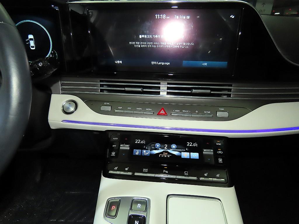 HYUNDAI Grandeur - Vista 11