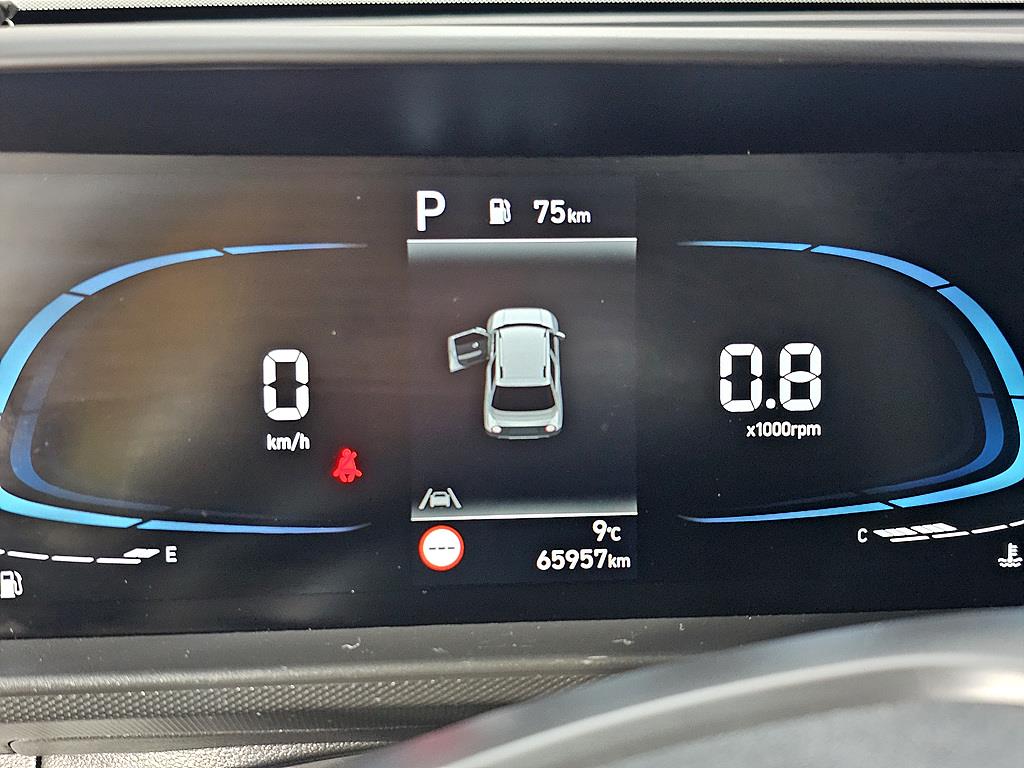 HYUNDAI Casper - Vista 7