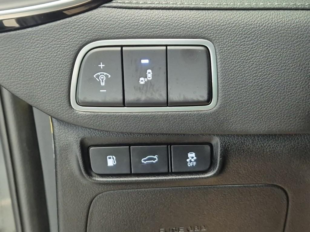 HYUNDAI Grandeur 2019 Negro - Importación desde Corea - HF Imports Iquique - Foto 17