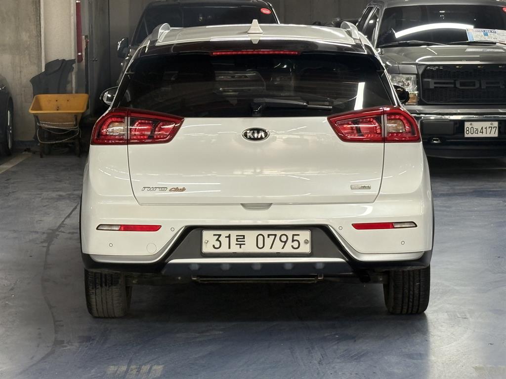 KIA Niro - Vista 4