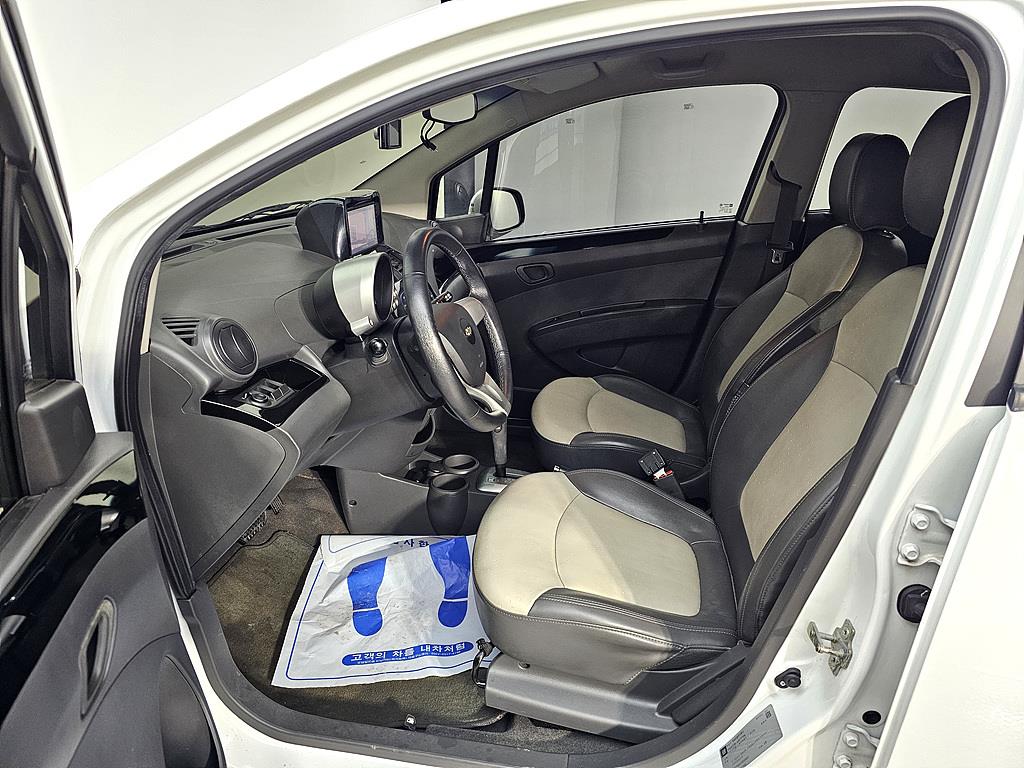 Chevrolet Spark - Vista 8