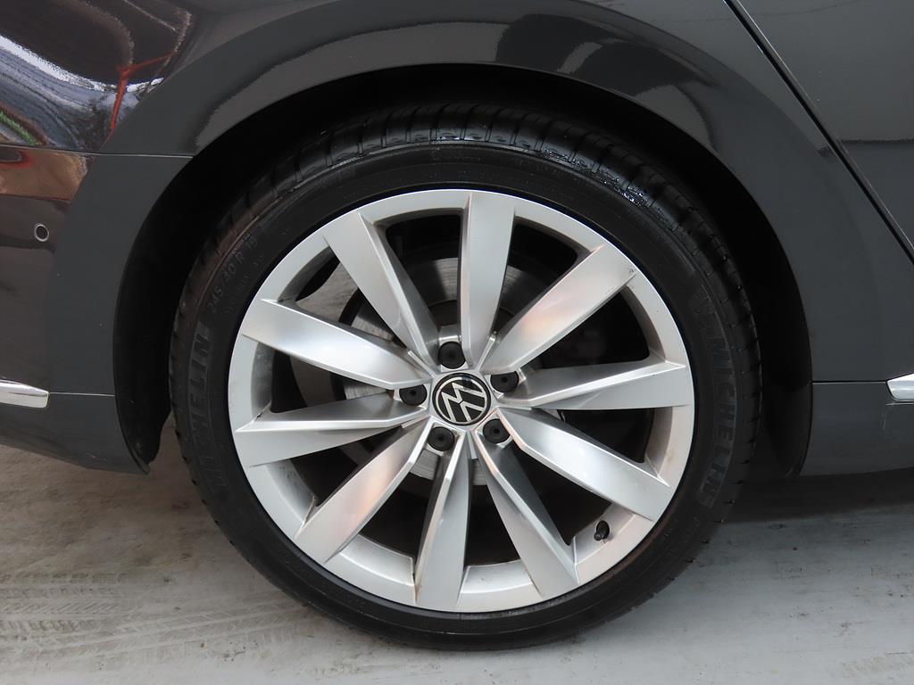 Volkswagen Arteon 2023 Gris - Importación desde Corea - HF Imports Iquique - Foto 19