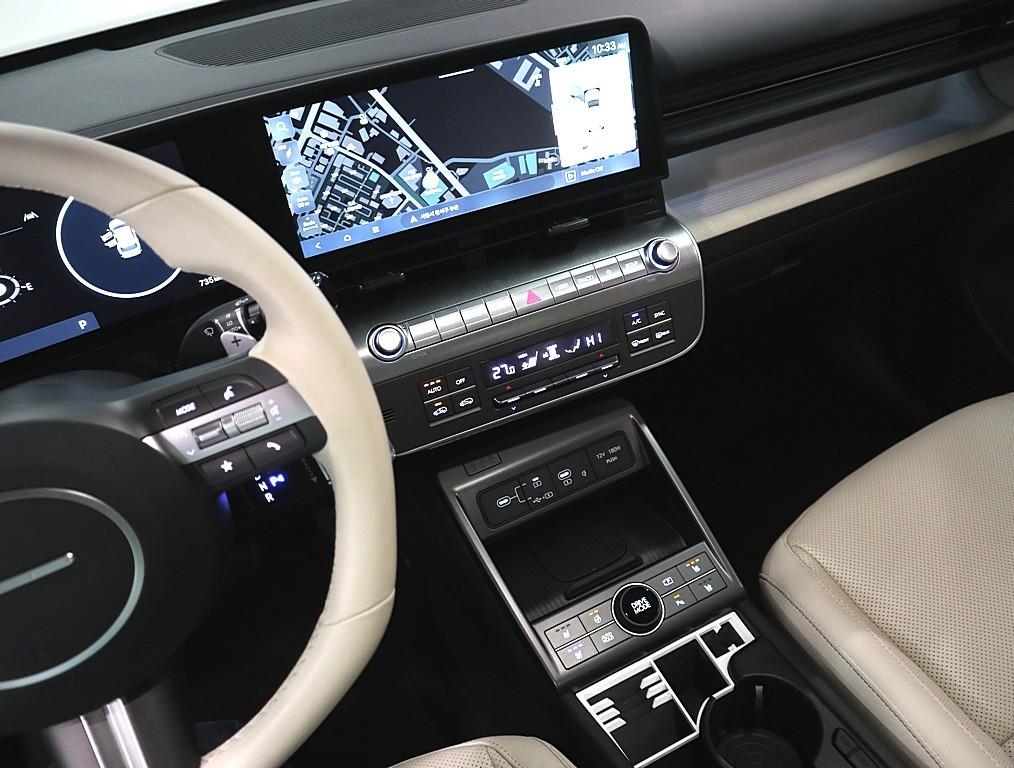 HYUNDAI Kona - Vista 11