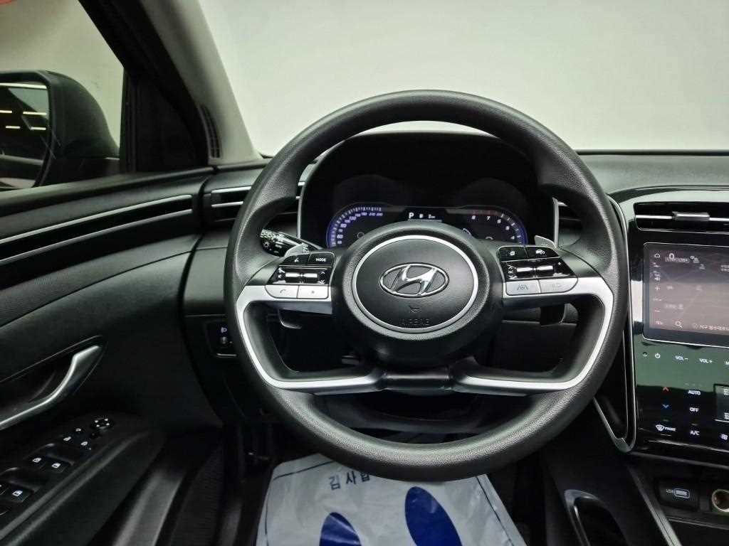 HYUNDAI Tucson - Vista 9