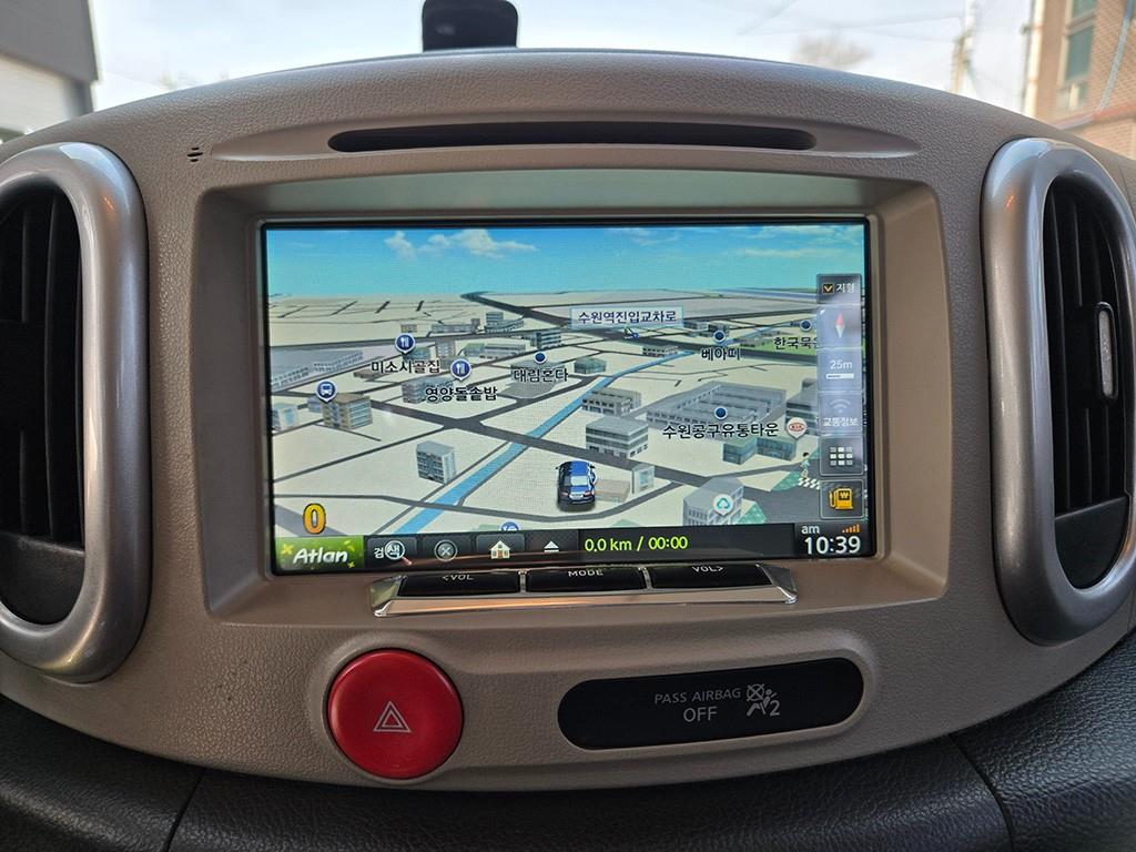 Nissan Cube - Vista 12