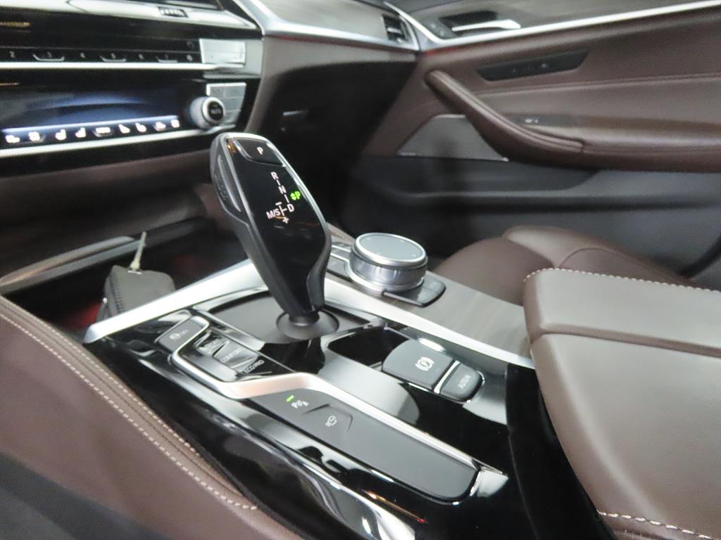 BMW 5 Series - Vista 11