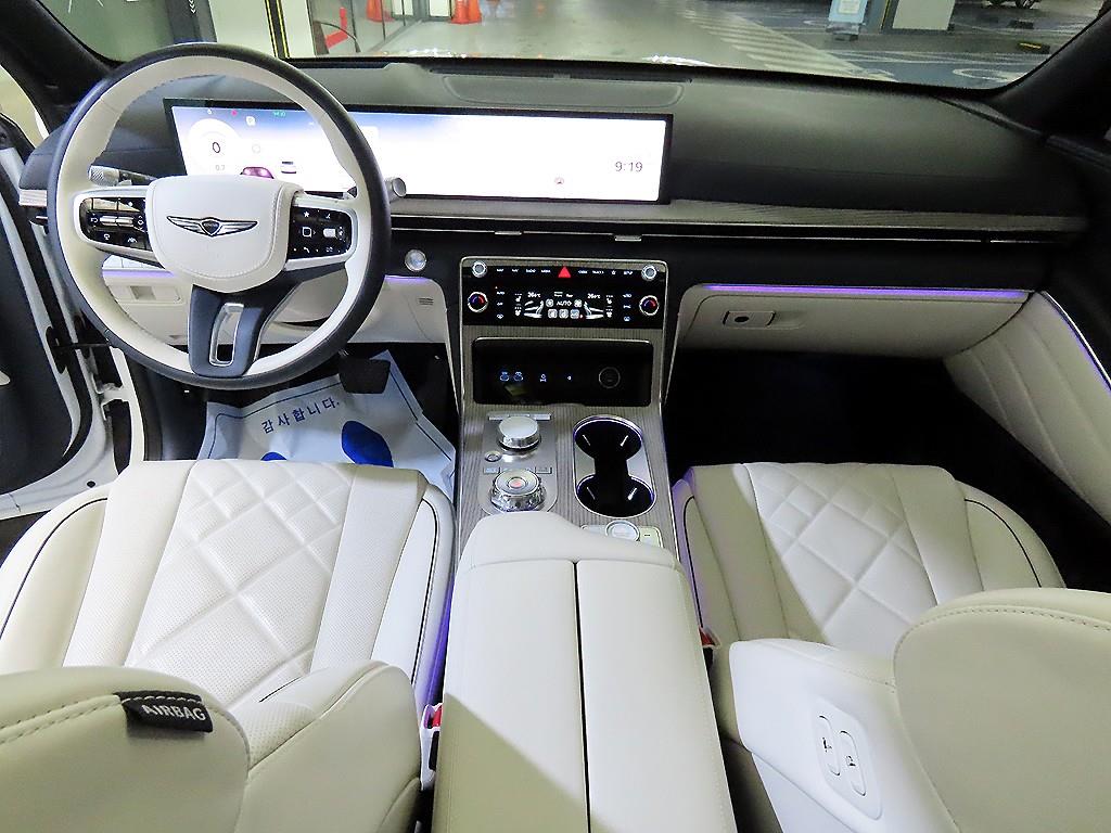 Genesis GV80 - Vista 10