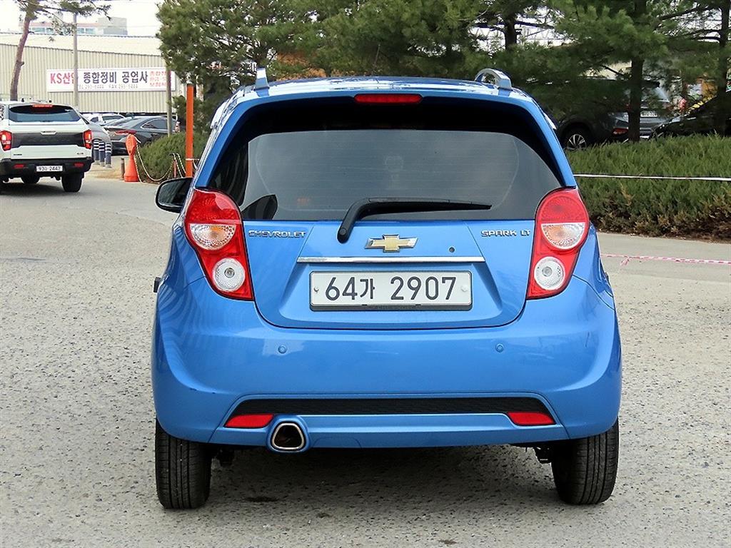 Chevrolet Spark - Vista 4