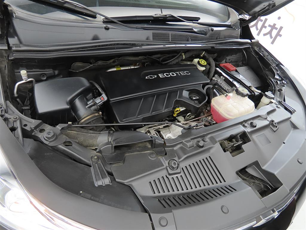 Chevrolet Trax 2019 Negro - Importación desde Corea - HF Imports Iquique - Foto 19