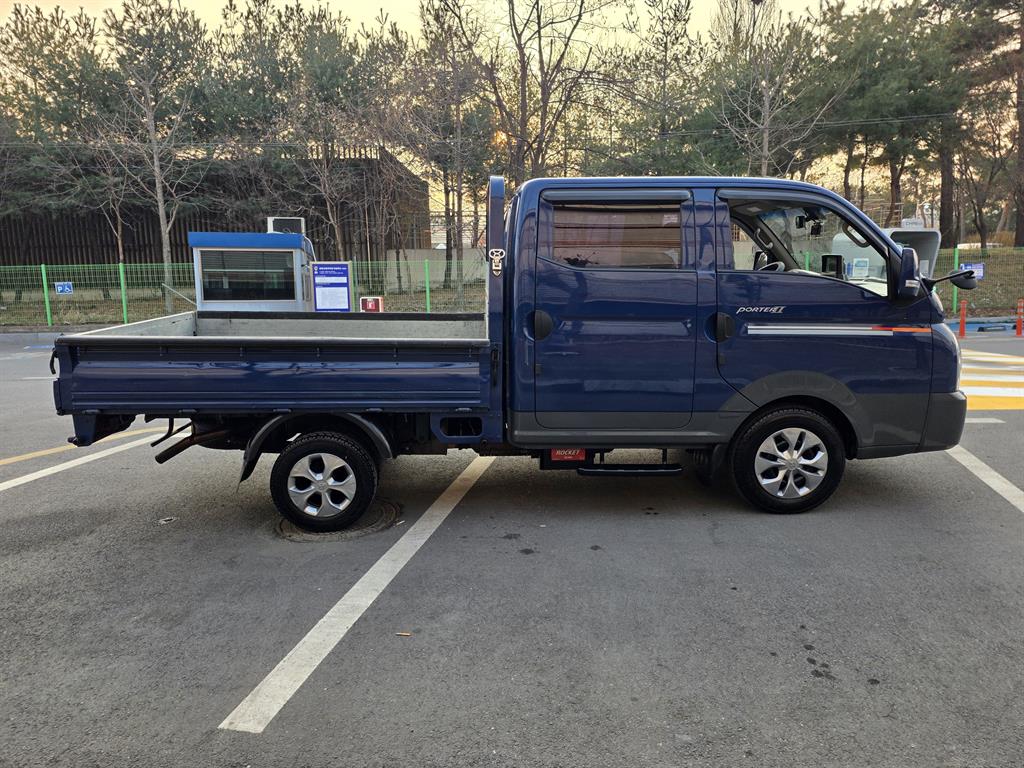 Small Truck Cargo (small) - Vista 4