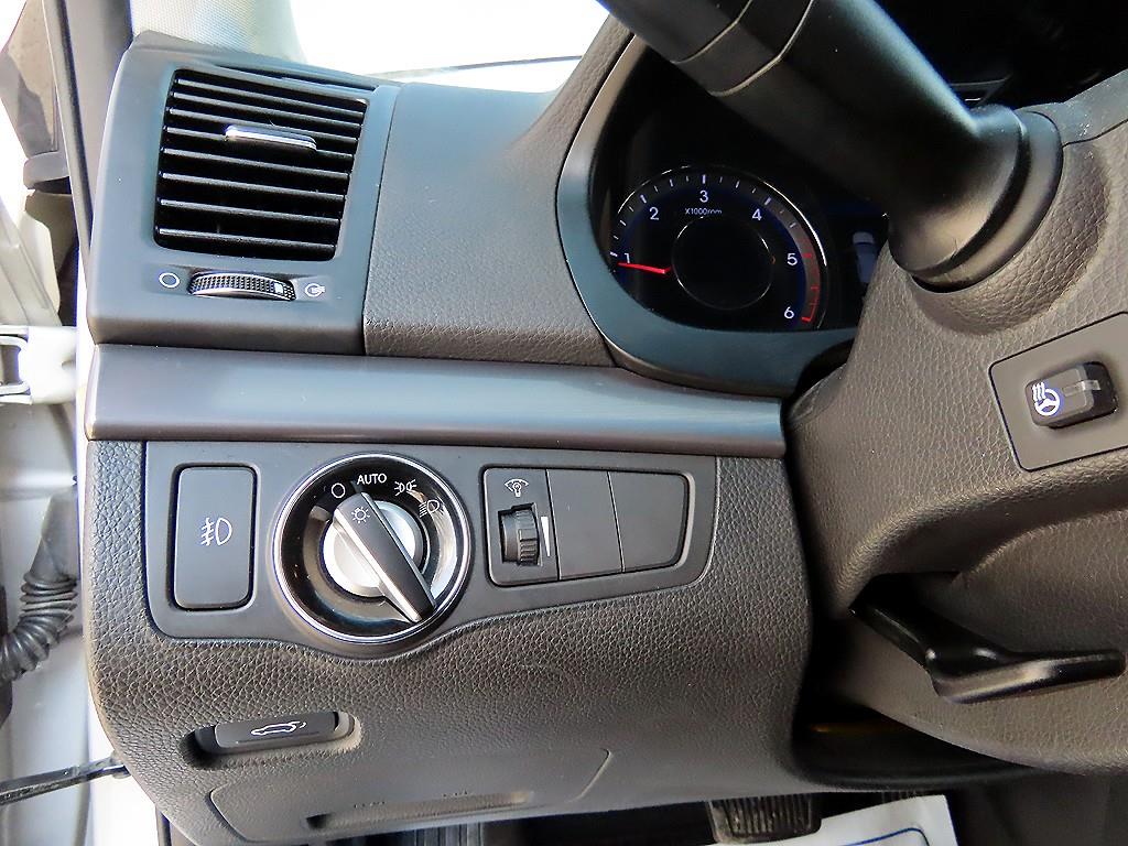 HYUNDAI i40 - Vista 12