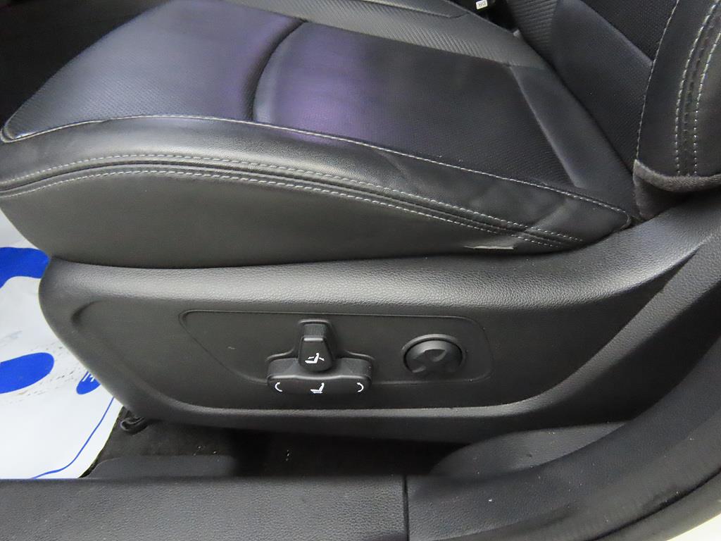 Ssangyong Tivoli 2020 Blanco - Importación desde Corea - HF Imports Iquique - Foto 15