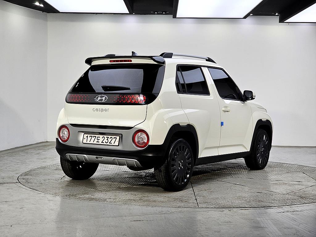 HYUNDAI Casper - Vista 4