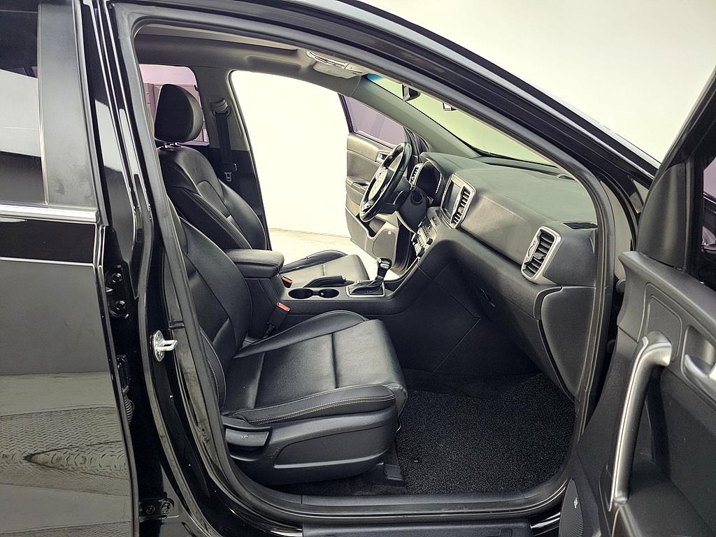 KIA Sportage - Vista 11