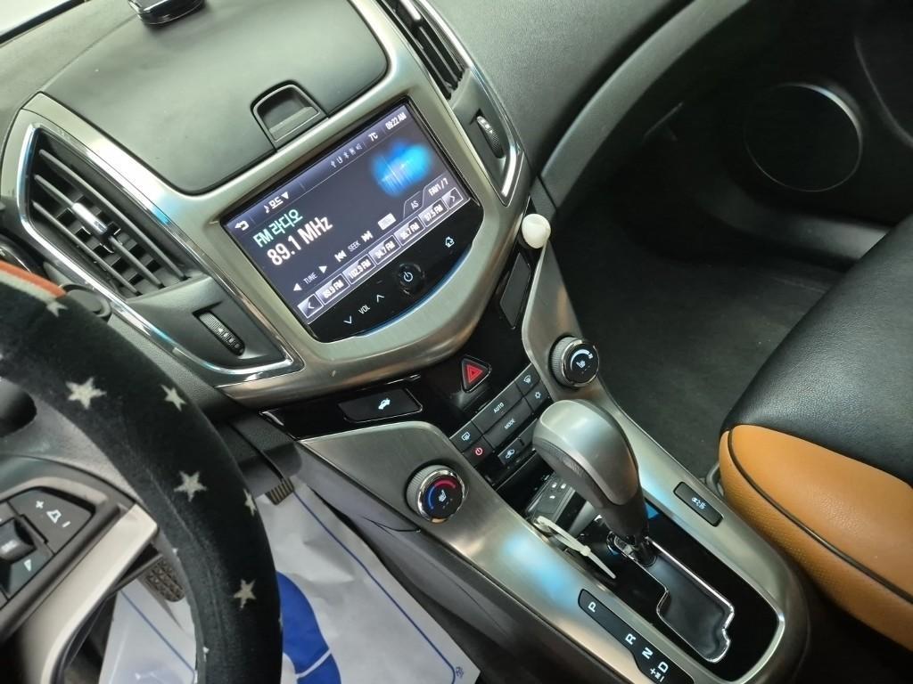 Chevrolet Cruise - Vista 10