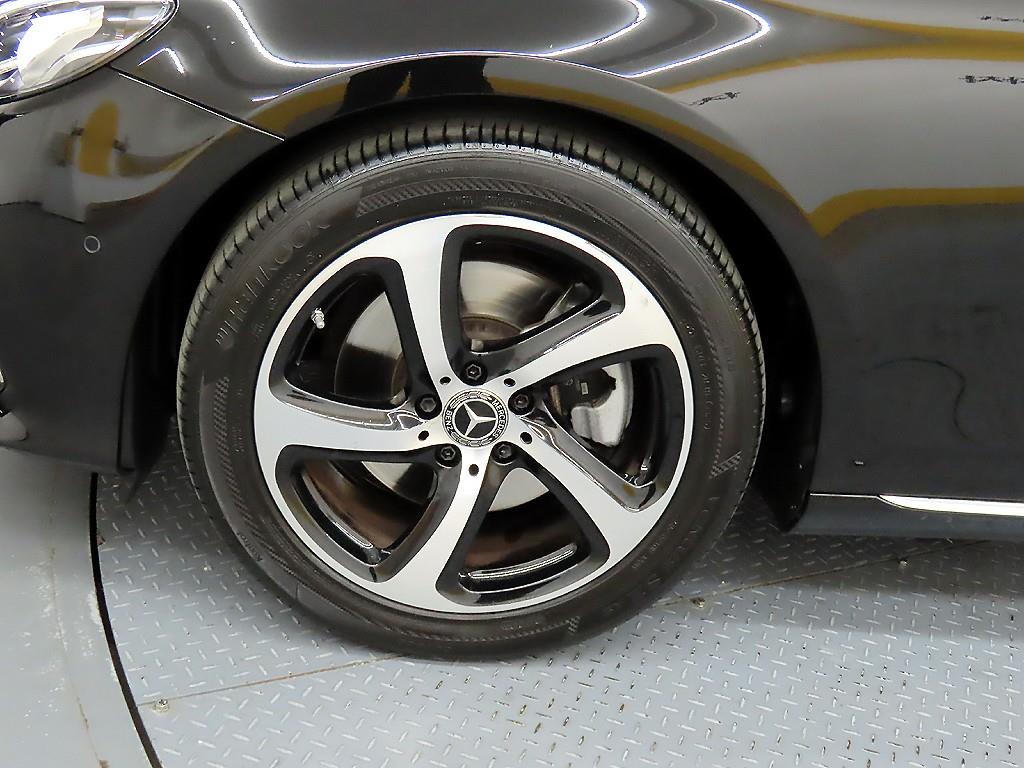 Mercedes Benz E class 2020 Negro - Importación desde Corea - HF Imports Iquique - Foto 20