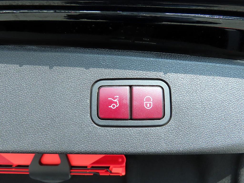 Mercedes Benz E class 2016 Negro - Importación desde Corea - HF Imports Iquique - Foto 16