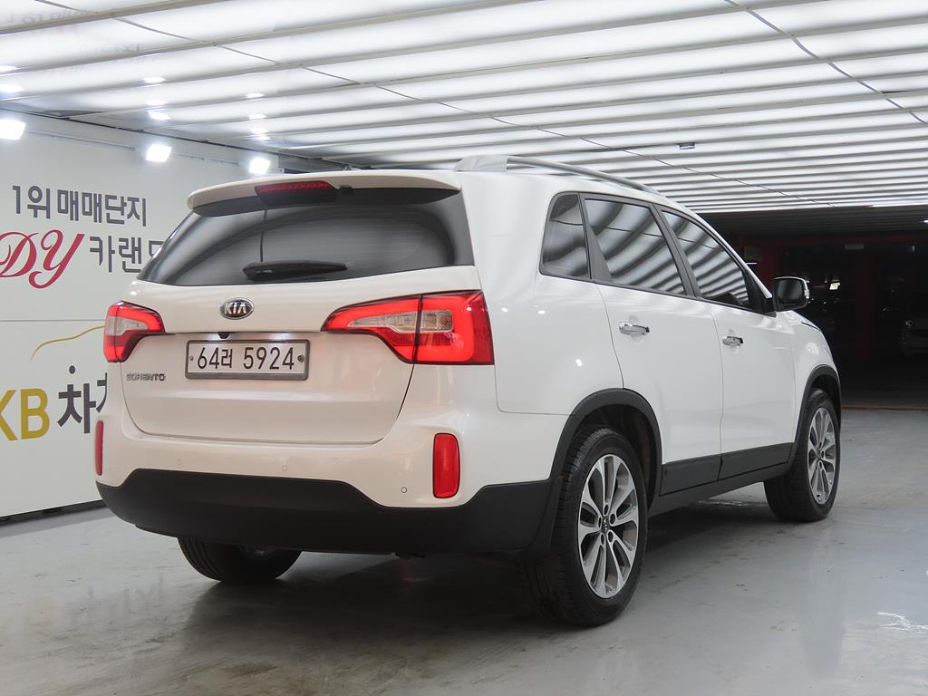 KIA Sorento - Vista 4