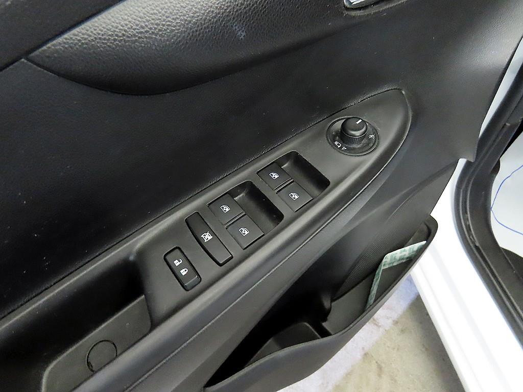 Chevrolet Spark 2018 Blanco - Importación desde Corea - HF Imports Iquique - Foto 13