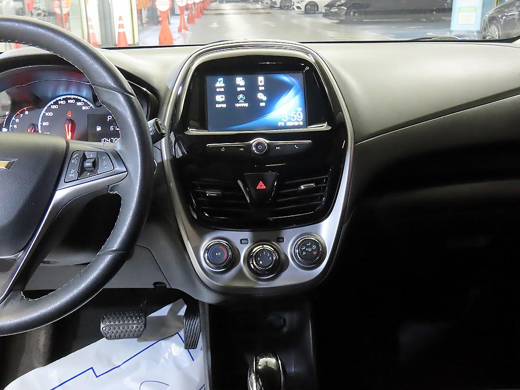 Chevrolet Spark - Vista 11