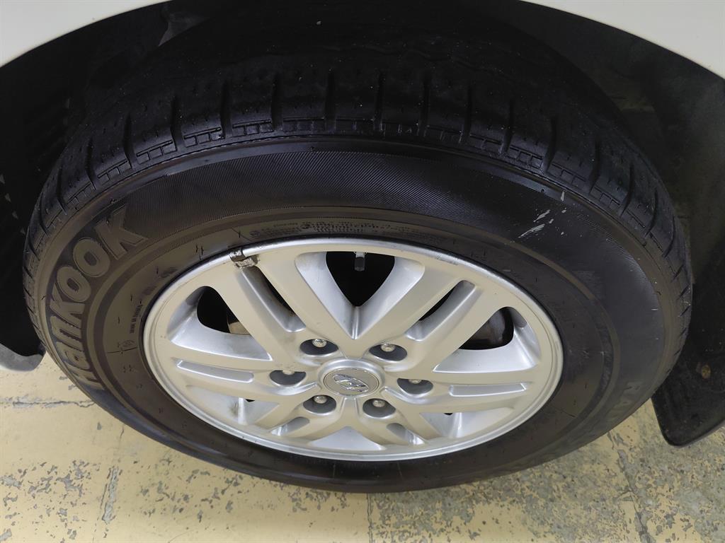 HYUNDAI Starex 2016 Blanco - Importación desde Corea - HF Imports Iquique - Foto 15