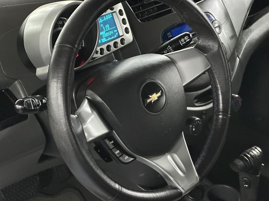 Chevrolet Spark - Vista 8