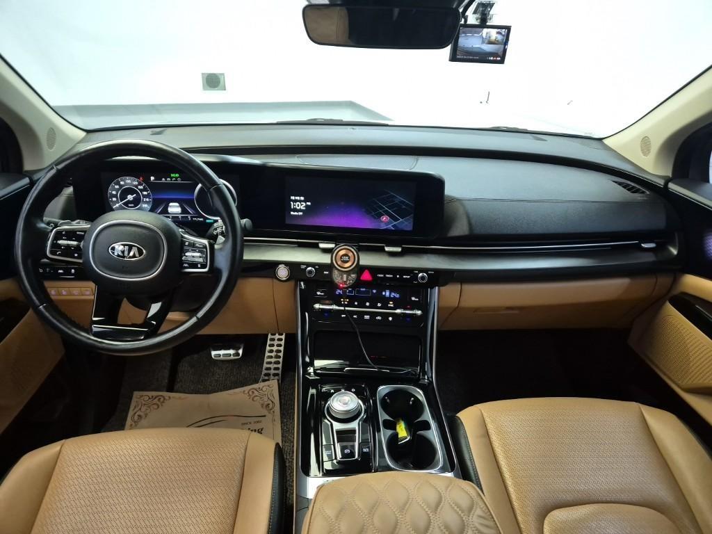 KIA Carnival - Vista 7