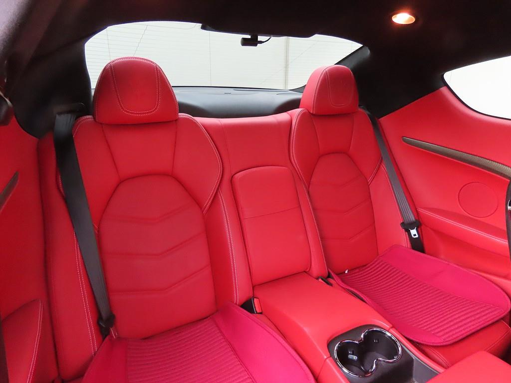 Maserati Gran Turismo - Vista 7