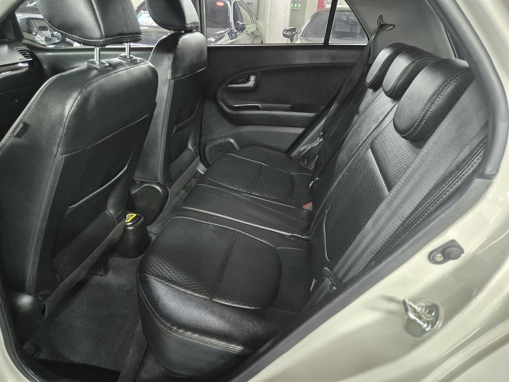 KIA Morning 2014 the color of pearl - Importación desde Corea - HF Imports Iquique - Foto 16