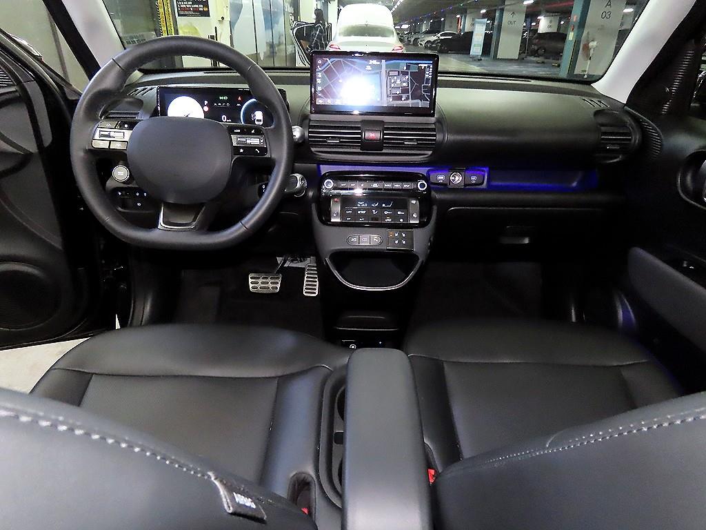 HYUNDAI Casper - Vista 10