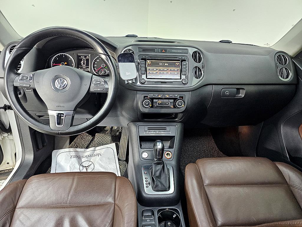 Volkswagen Tiguan - Vista 5