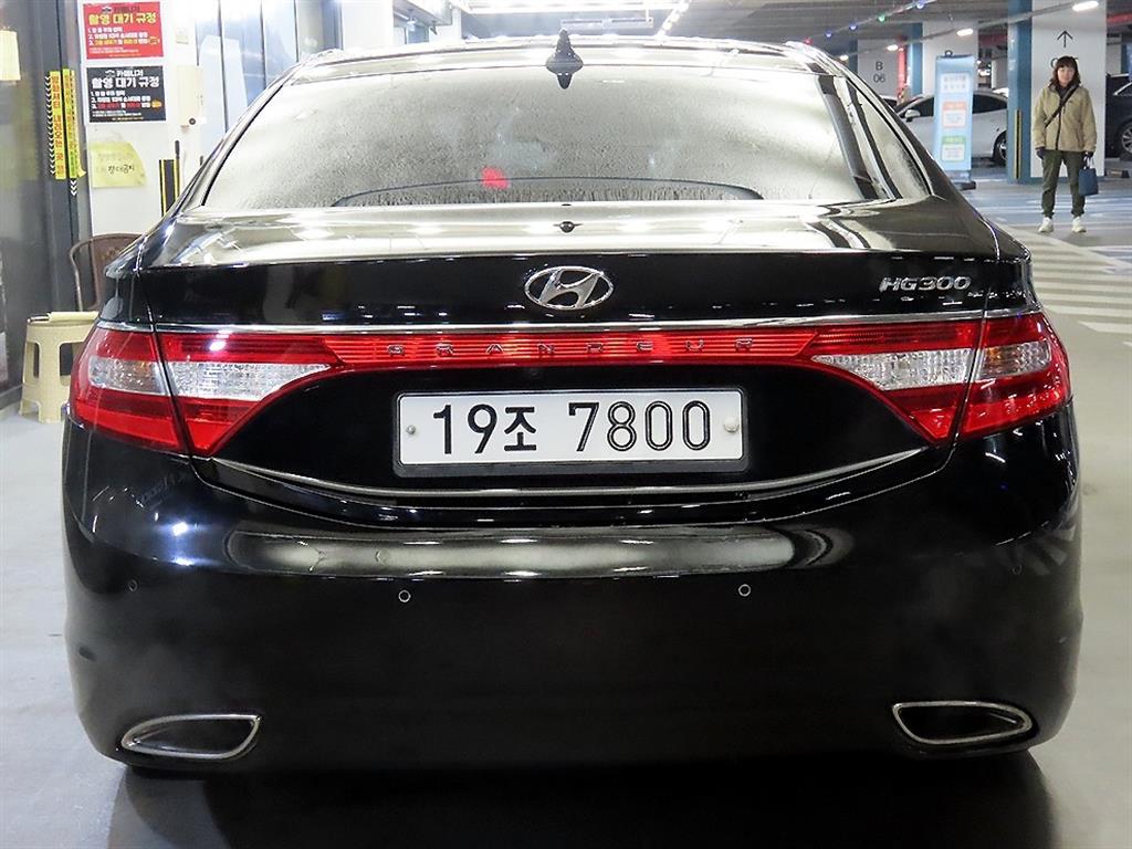 HYUNDAI Grandeur - Vista 5
