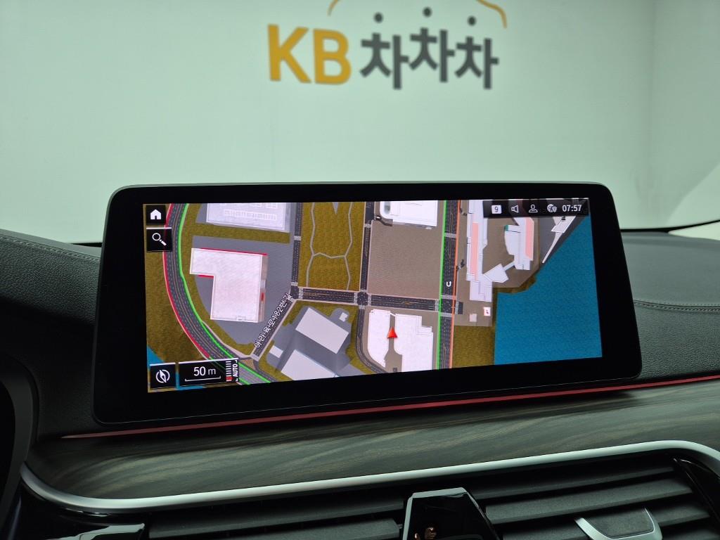 BMW Gran Turismo 2023 Blanco - Importación desde Corea - HF Imports Iquique - Foto 14