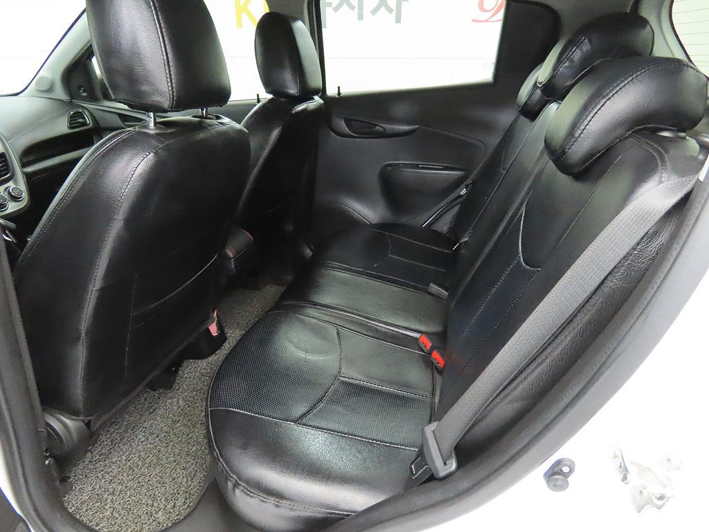 Chevrolet Spark - Vista 6