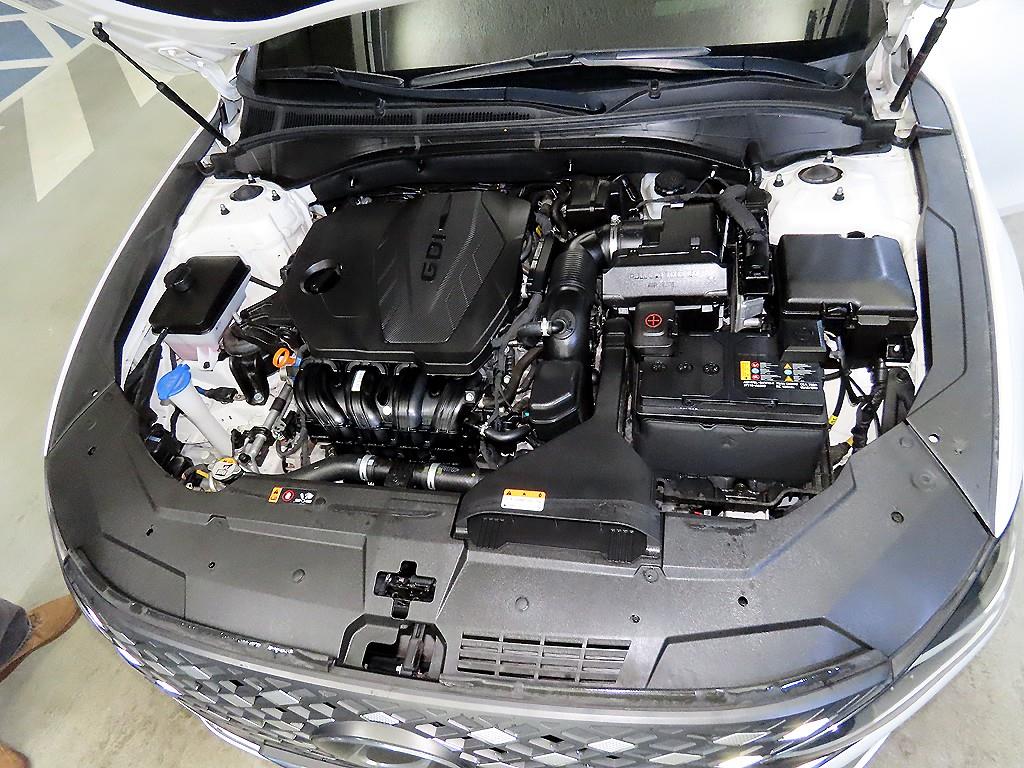 HYUNDAI Grandeur 2023 Blanco - Importación desde Corea - HF Imports Iquique - Foto 19