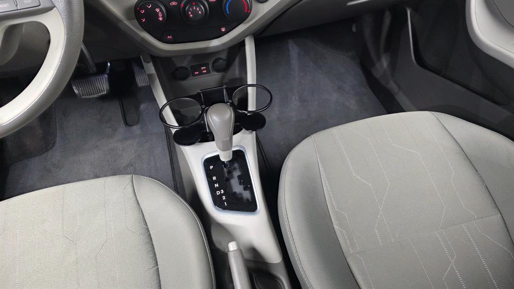 KIA Morning - Vista 9