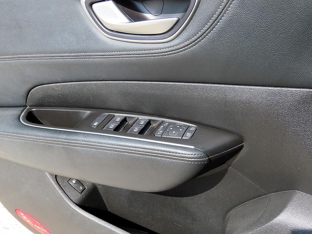 SAMSUNG SM6 - Vista 11