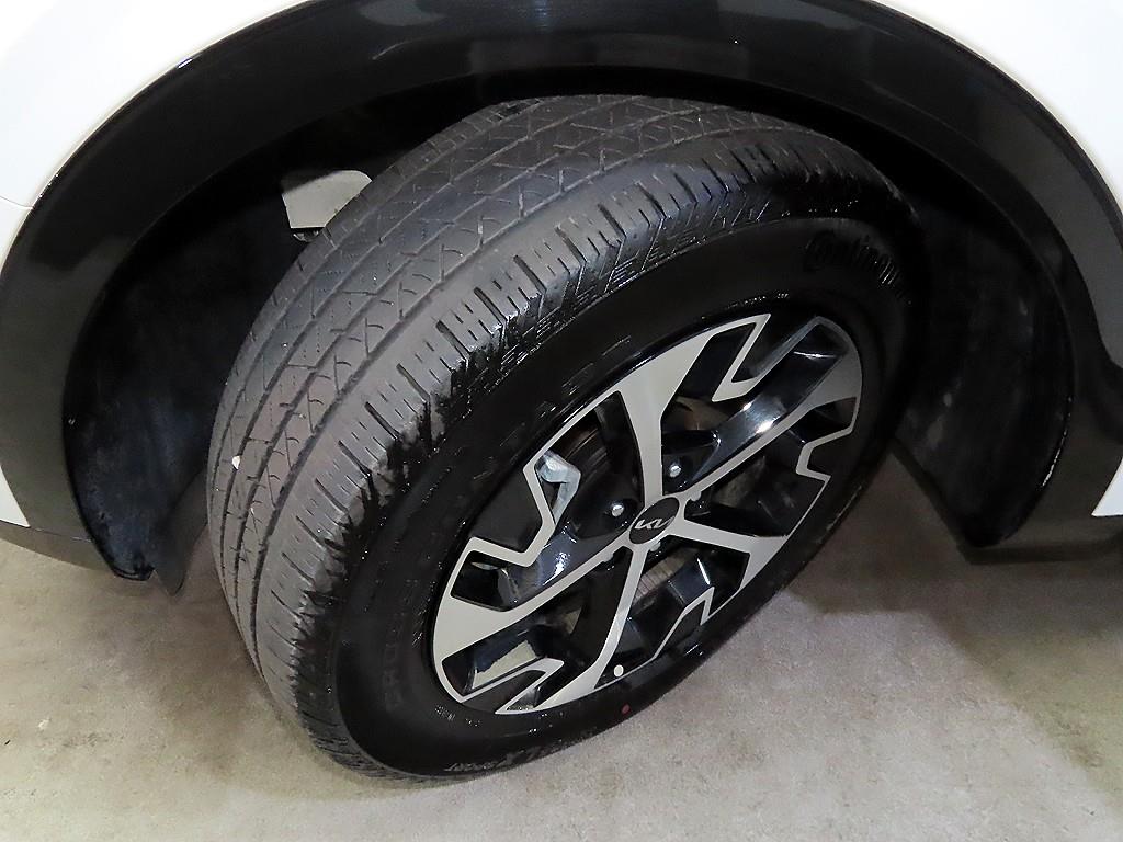 KIA Sportage - Vista 5