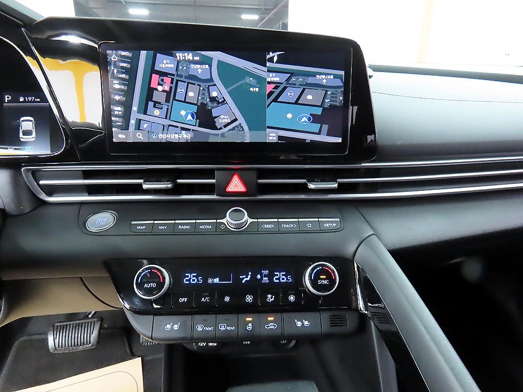 HYUNDAI Avante 2023 Blanco - Importación desde Corea - HF Imports Iquique - Foto 14